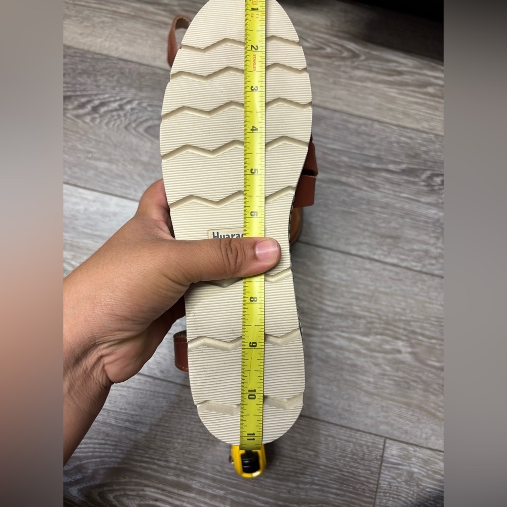 Huaraches Bearpaw Brown Leather Women's Sandals - Picture 9 of 9